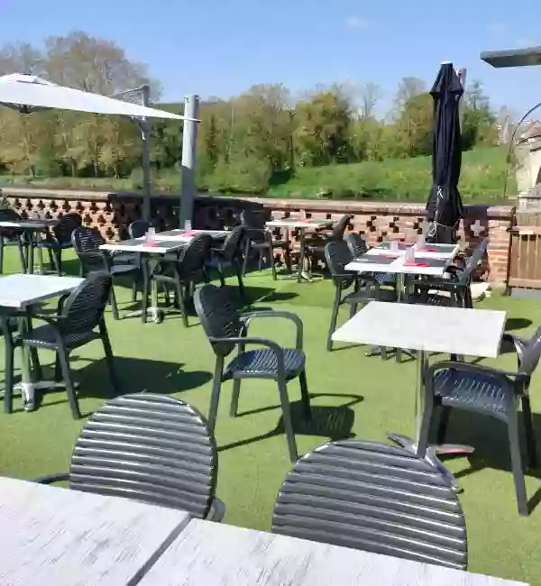 Le restaurant - Ponte Vecchio - Restaurant Villeneuve-sur-Yonne - meilleur resto VILLENEUVE-SUR-YONNE